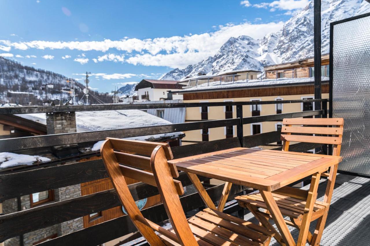Stay In Cervinia Deluxe Apartment Breuil-Cervinia Εξωτερικό φωτογραφία